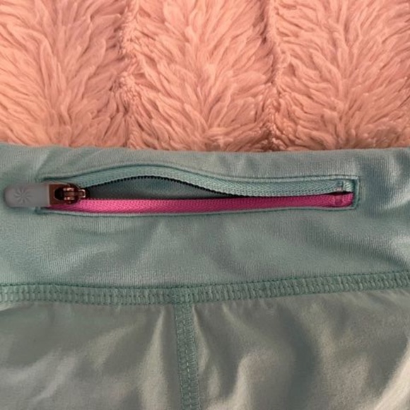Athleta Girl Athletic Shorts Size M 8-10 - Picture 7 of 9